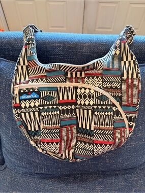 Kavu Tribal Pattern Shoulder Bag in Black, White, Teal & Red